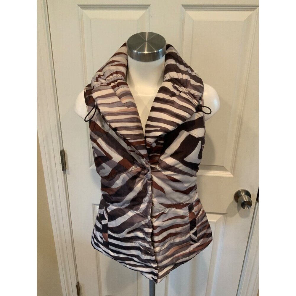 Elie Tahari Tan/Brown Animal Print Puffer Vest W/ 2 Pockets, Size XS (US)
